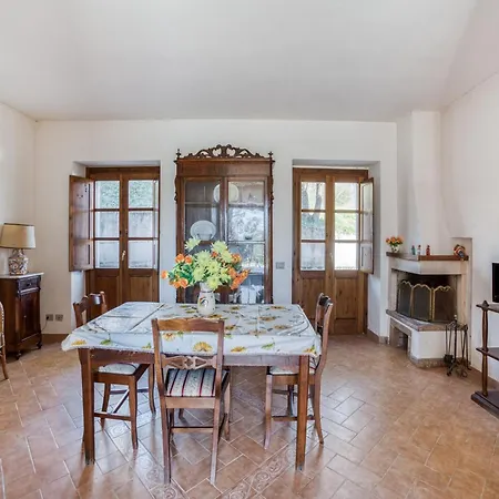 Mansion In With Pool & Garden Feriehus *